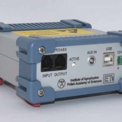 TDR/MUX 微型土壤水分、溫度、電導(dǎo)率、水勢監(jiān)測儀